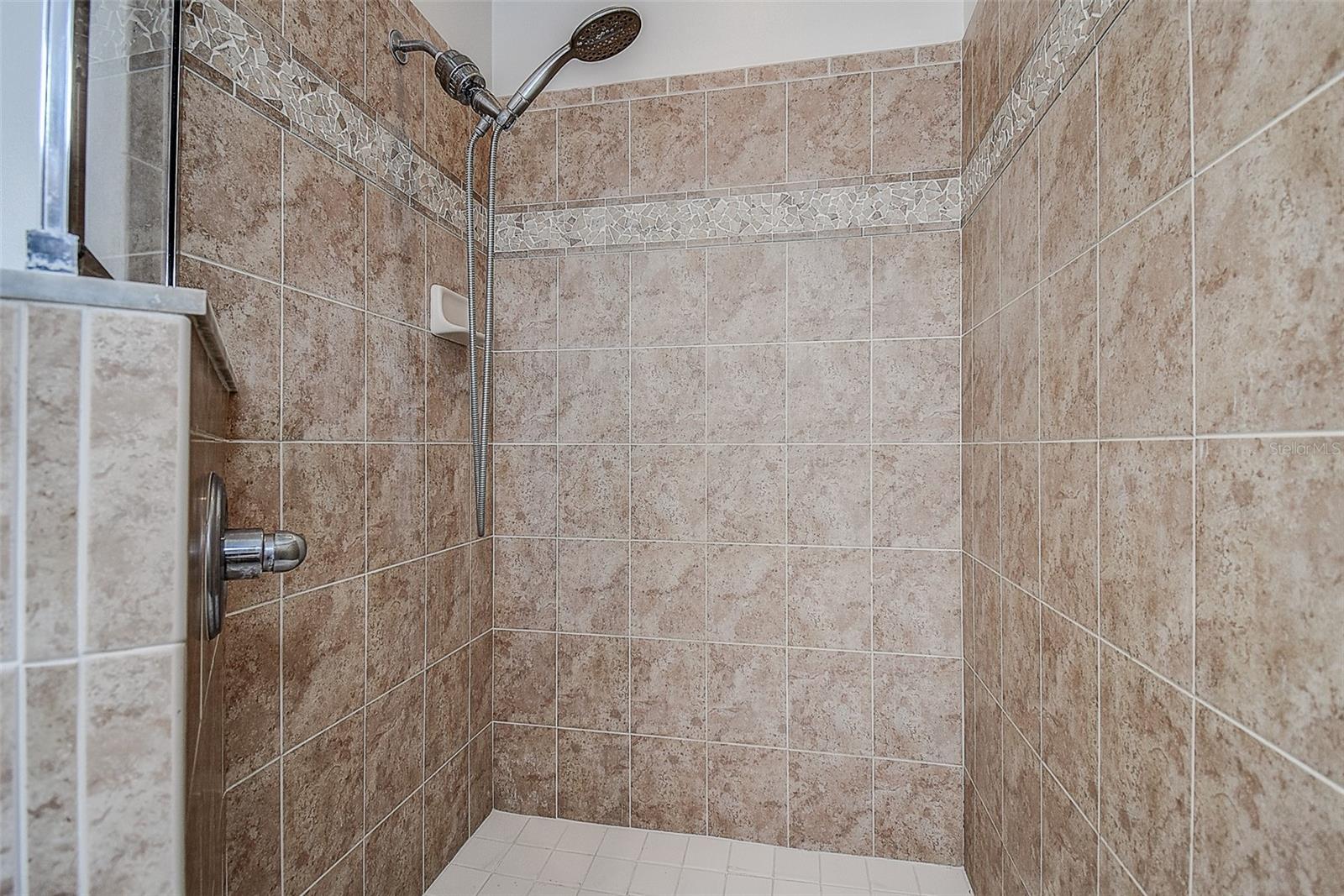 16730 FAIRBOLT WAY — photo 38