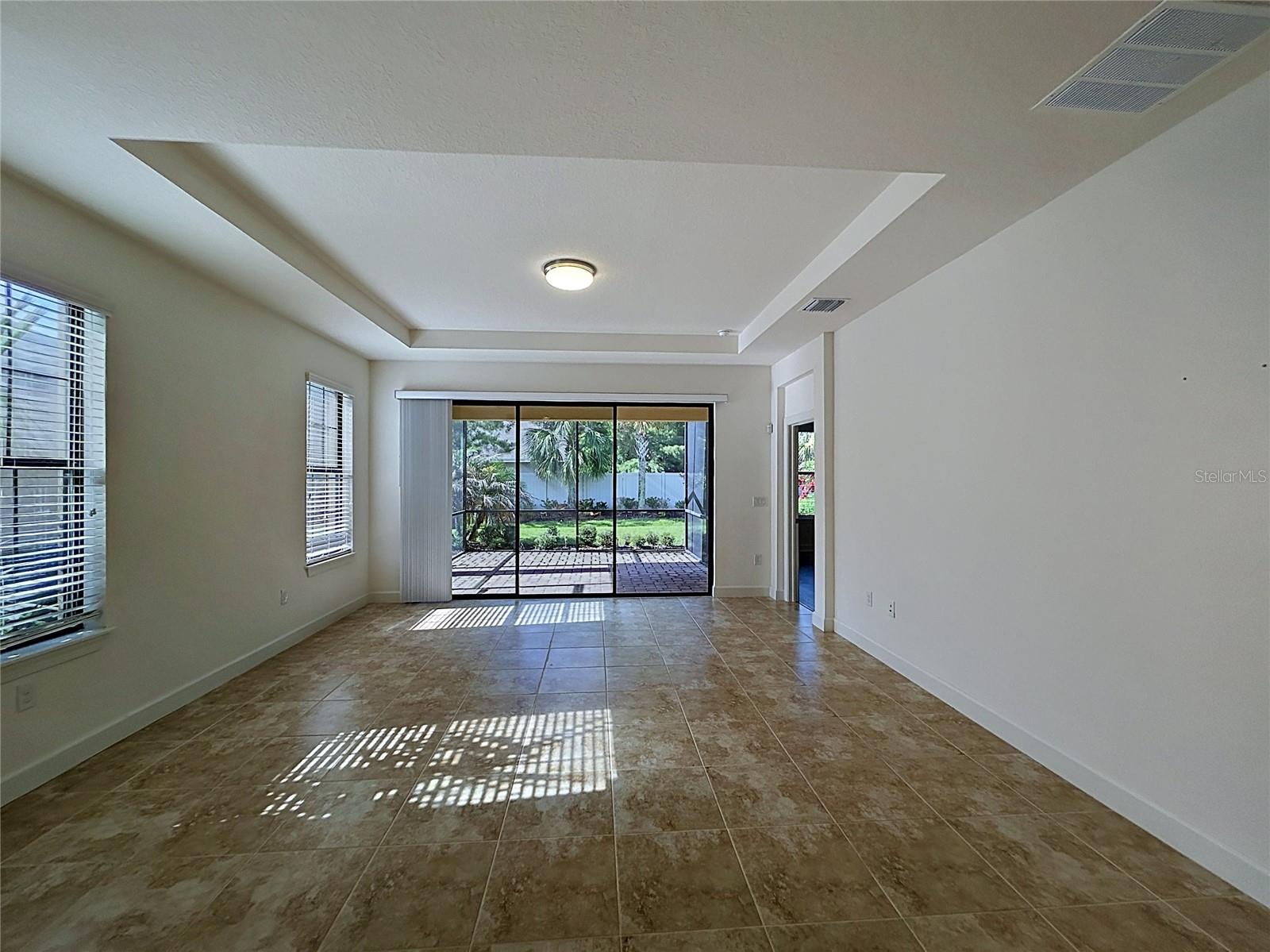 8335 ALBERATA VISTA DR — photo 5
