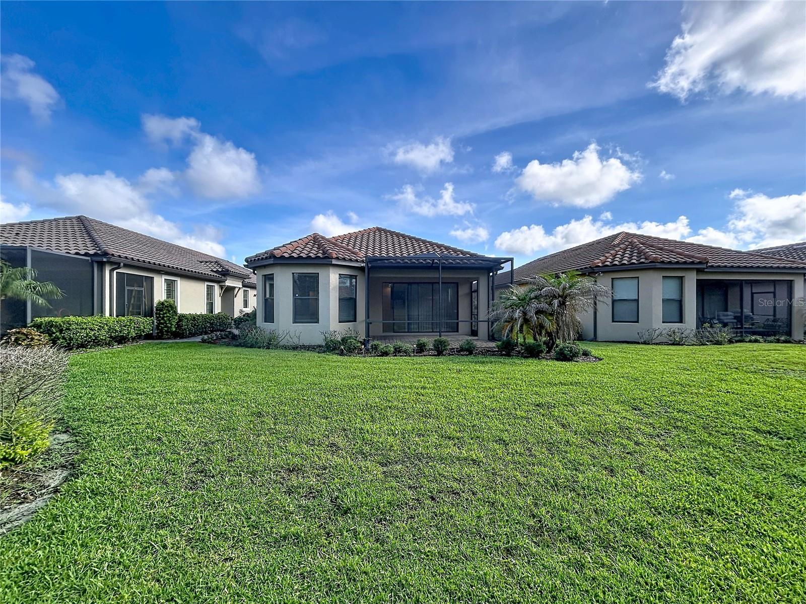 8335 ALBERATA VISTA DR — photo 23