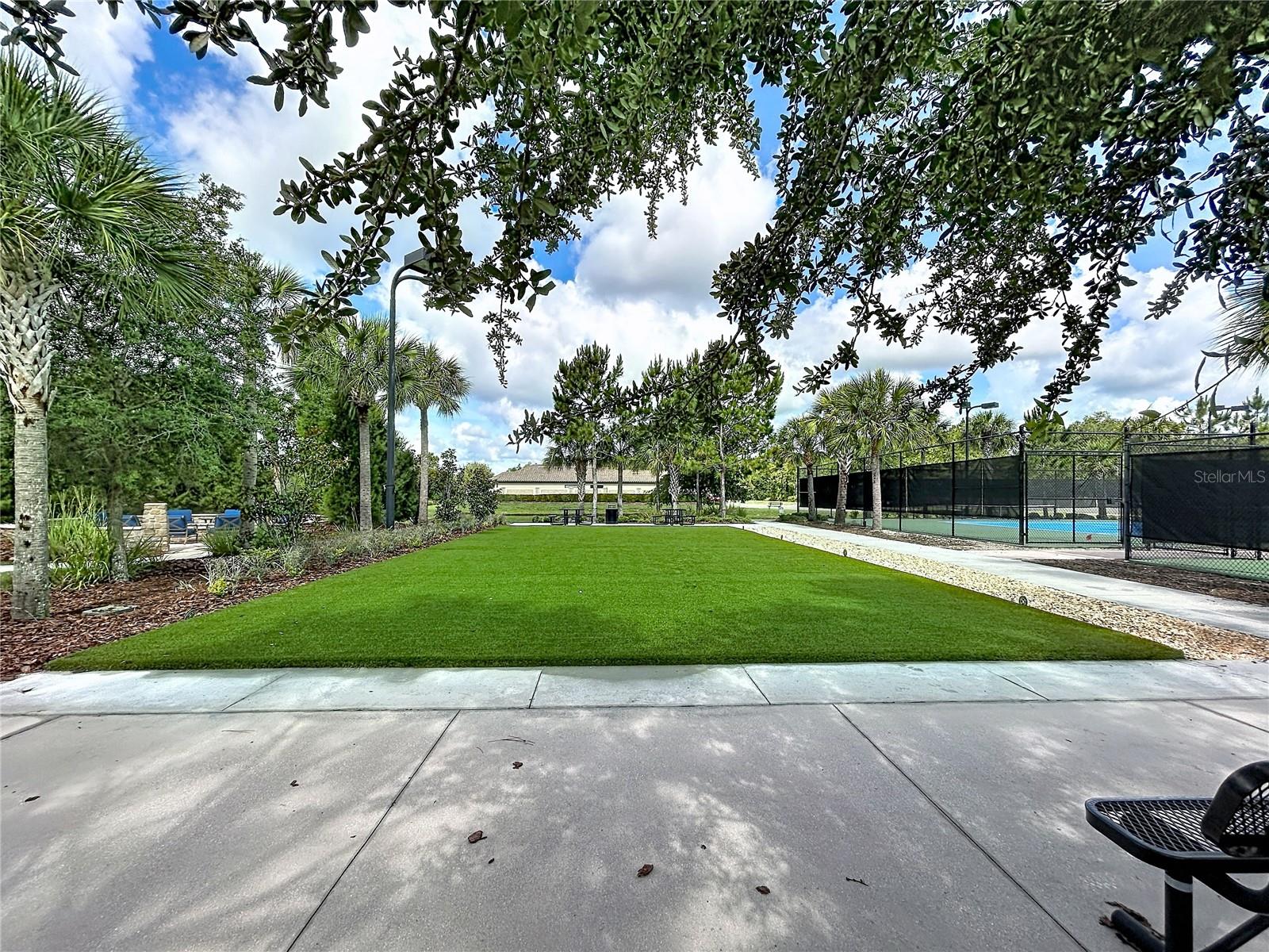 8335 ALBERATA VISTA DR — photo 32