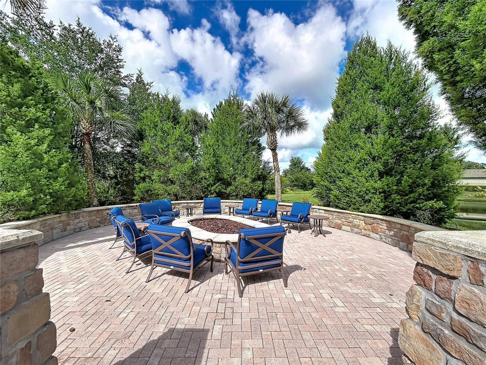 8335 ALBERATA VISTA DR — photo 28