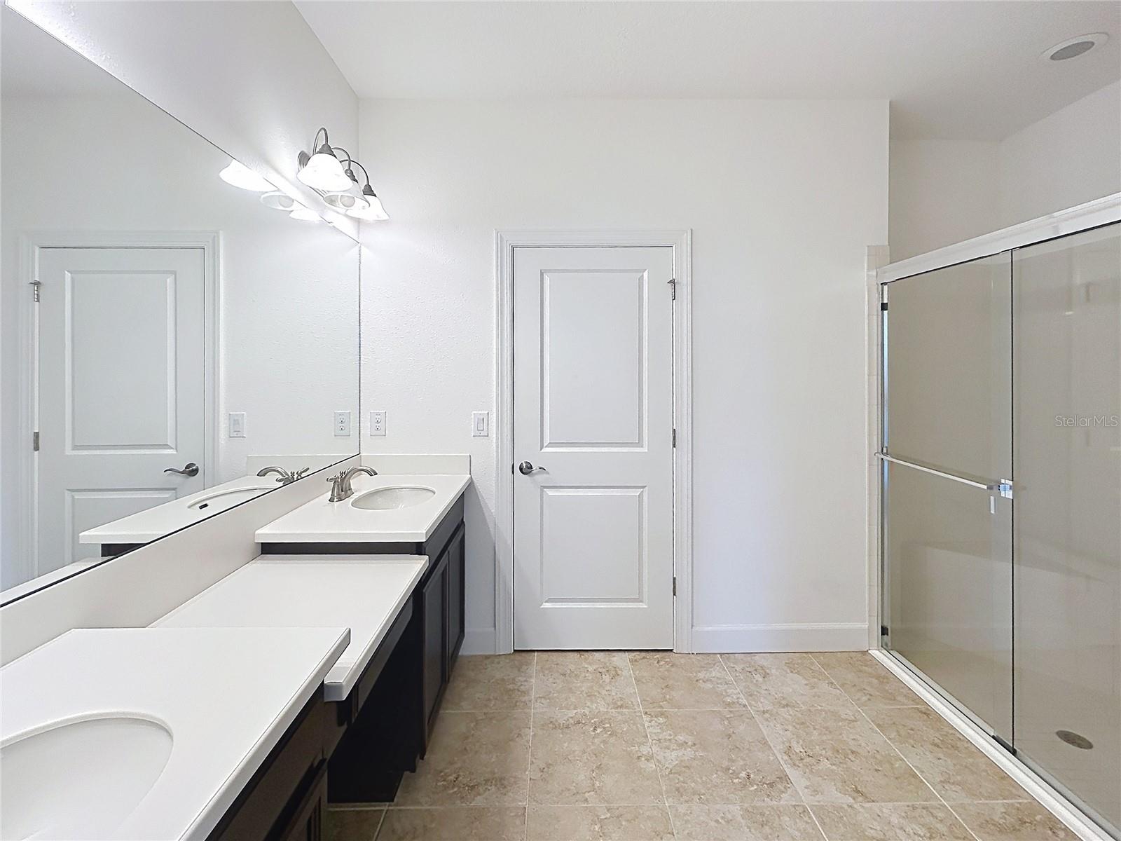 8335 ALBERATA VISTA DR — photo 16