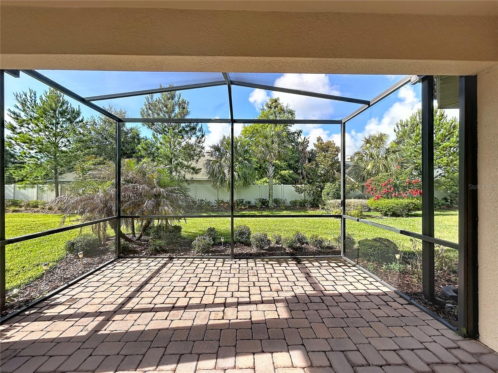 8335 ALBERATA VISTA DR — photo 21