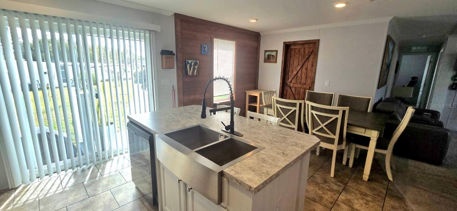 210 PHILADELPHIA CT #17 — photo 6