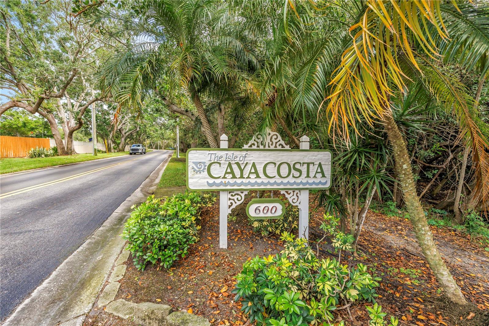 990 SAN CARLOS CT NE — photo 44