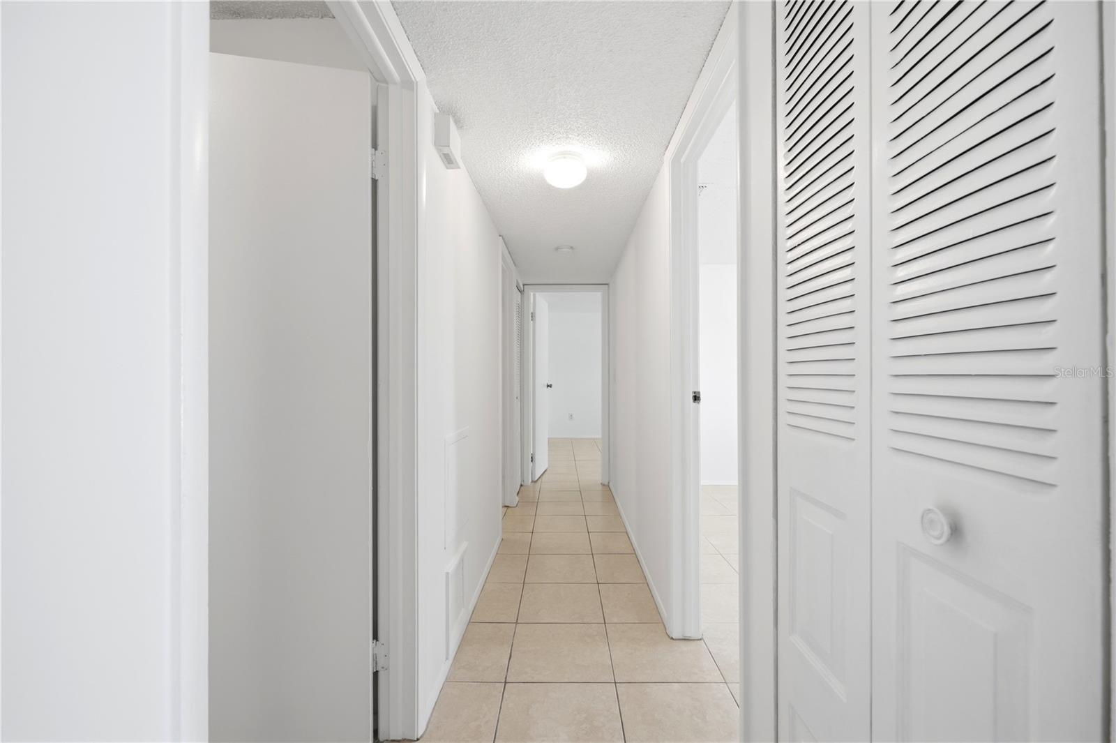 123 LOBLOLLY CT #B — photo 20