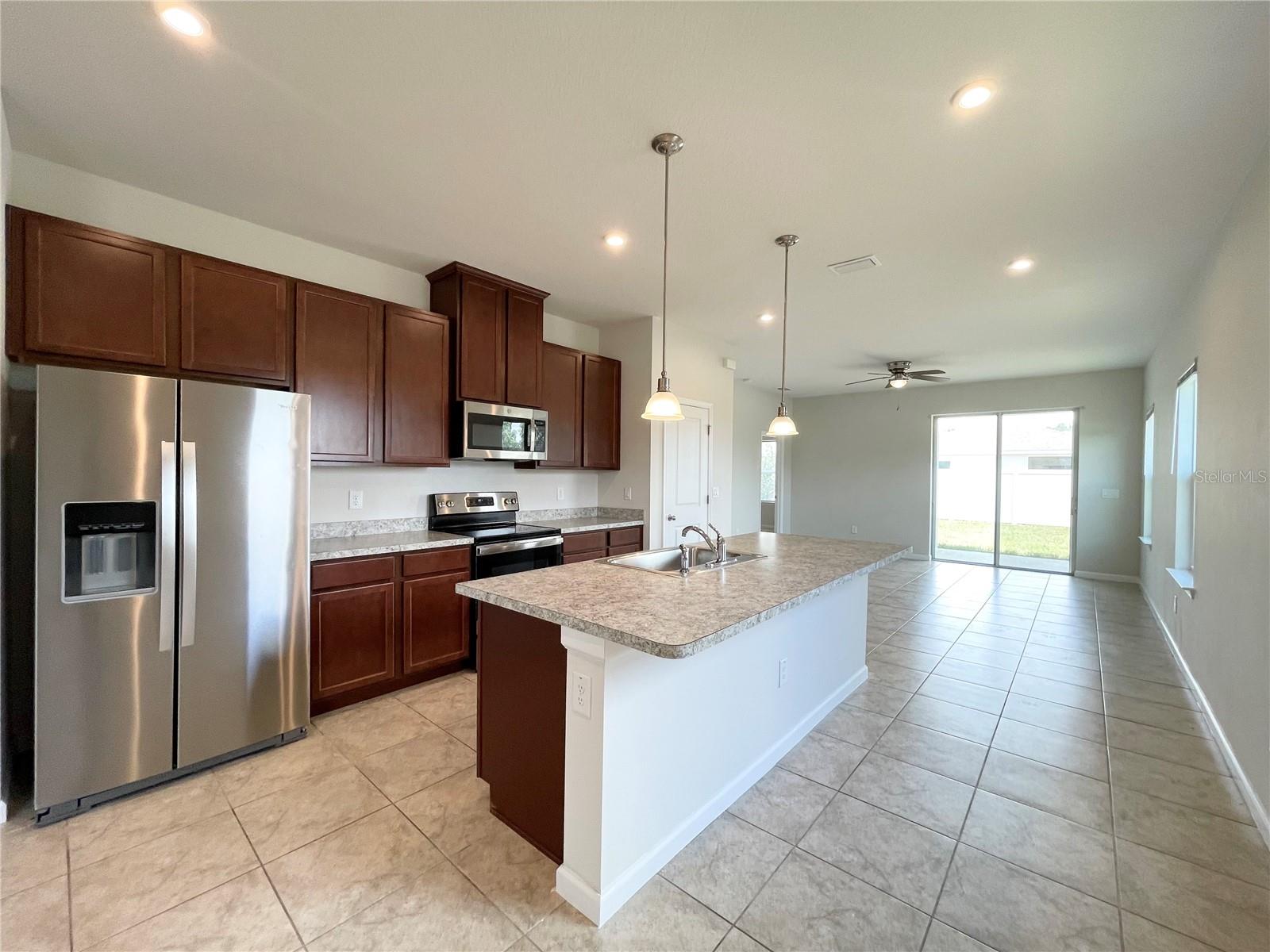 10668 OLD SYCAMORE LOOP — photo 4