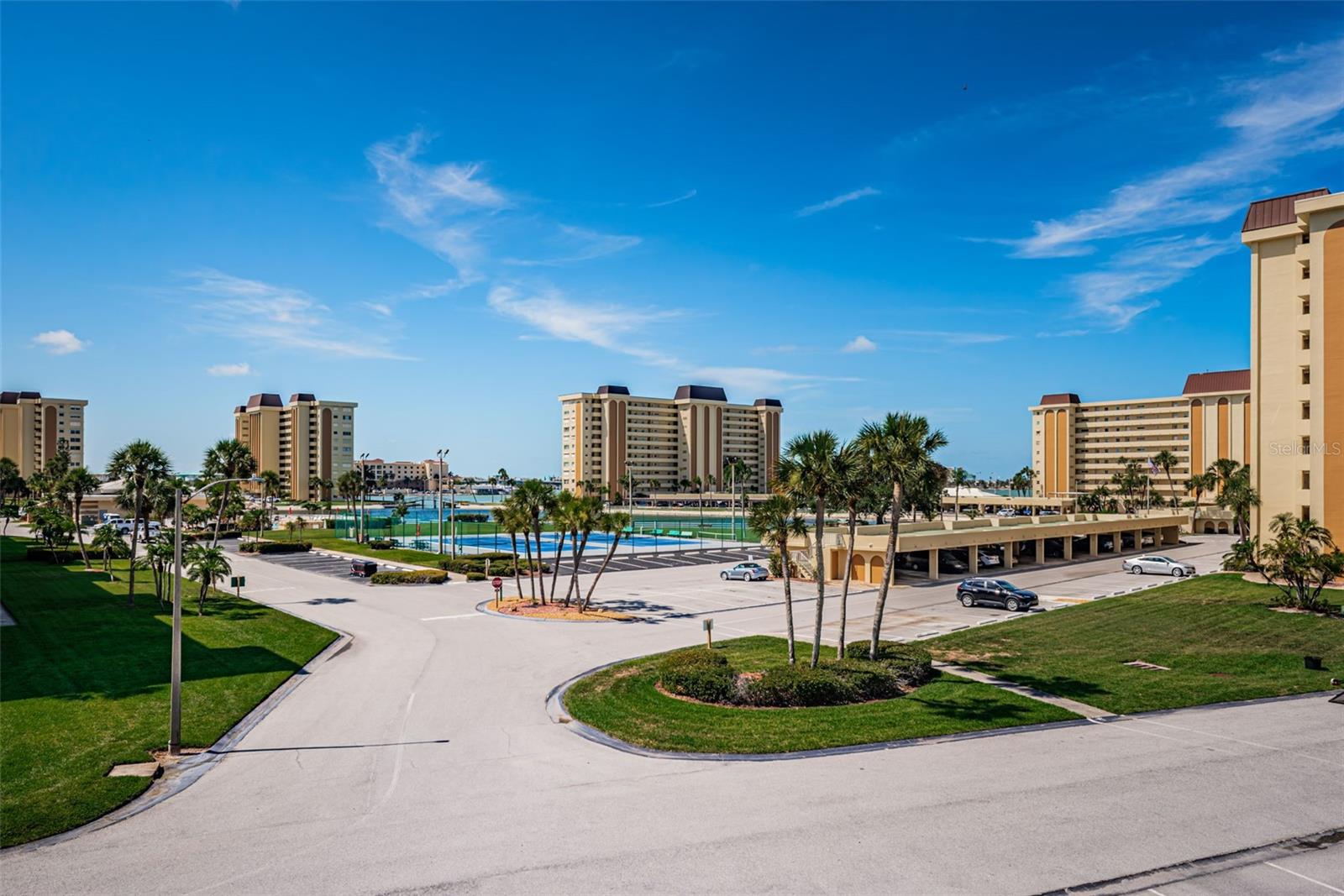 4700 COVE CIR #208 — photo 9
