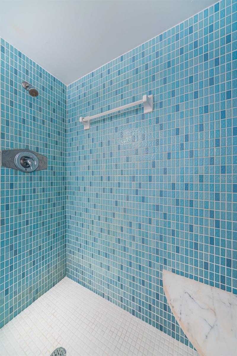 4700 COVE CIR #208 — photo 28