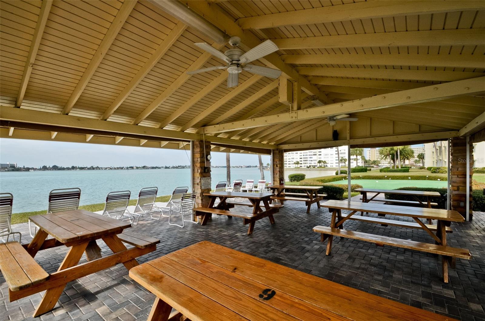 4700 COVE CIR #208 — photo 43