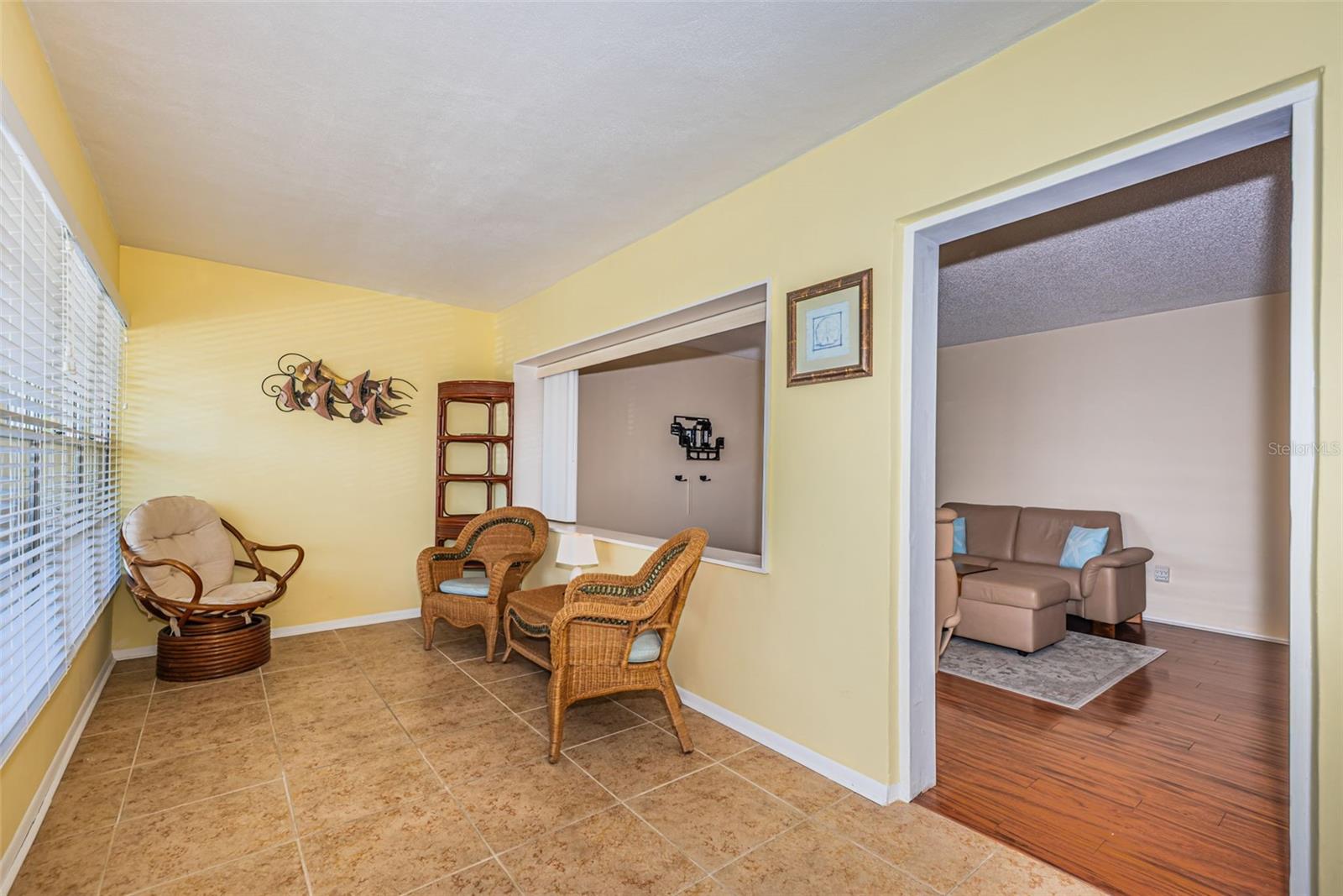 4700 COVE CIR #208 — photo 11