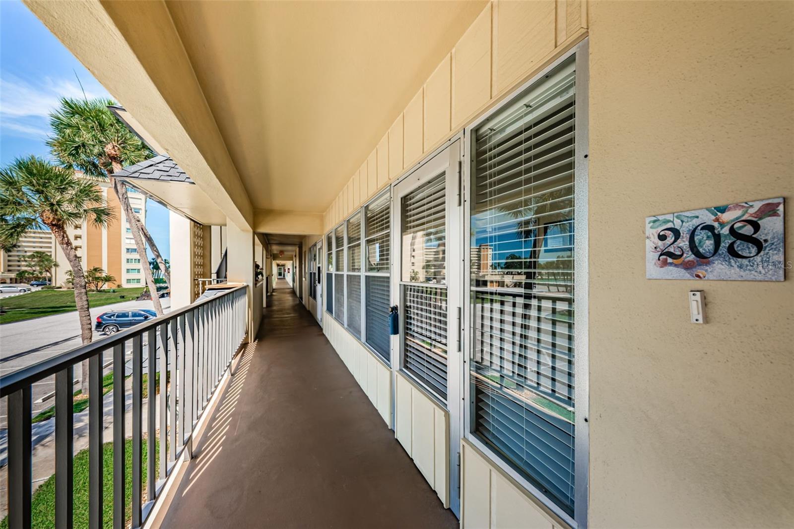4700 COVE CIR #208 — photo 6