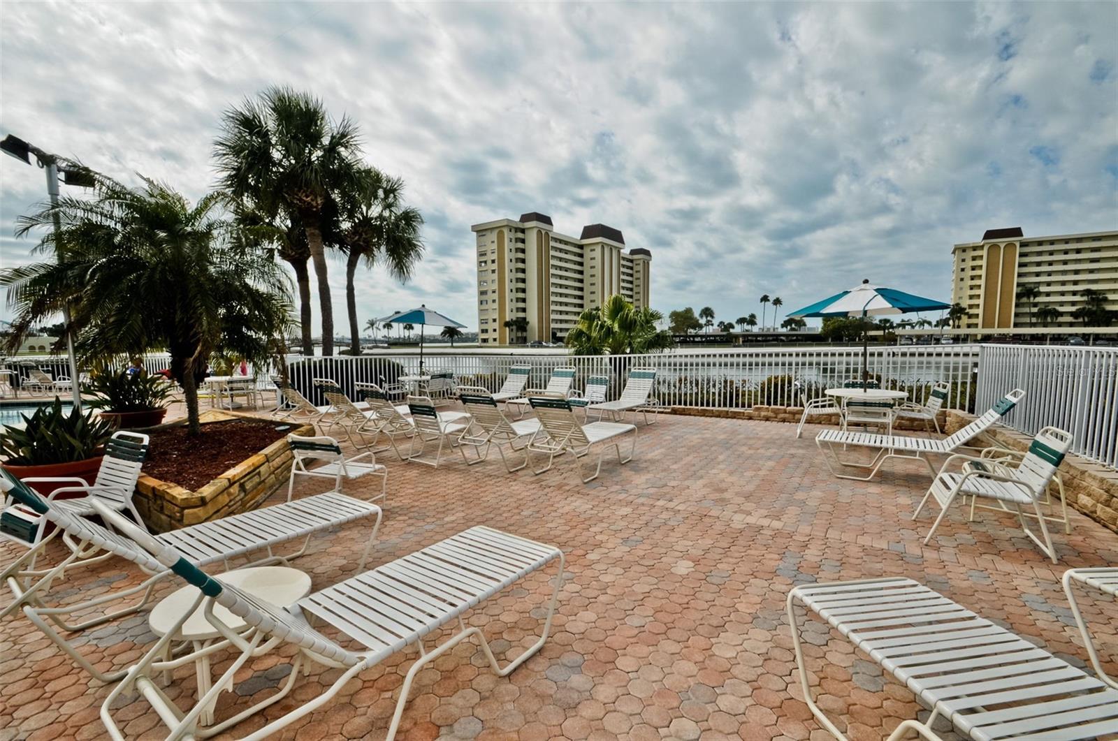 4700 COVE CIR #208 — photo 36