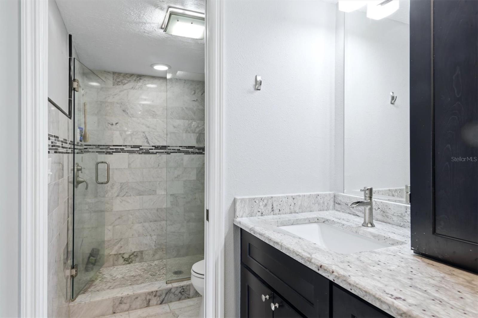 1103 EDGEWATER CIR #1103 — photo 17