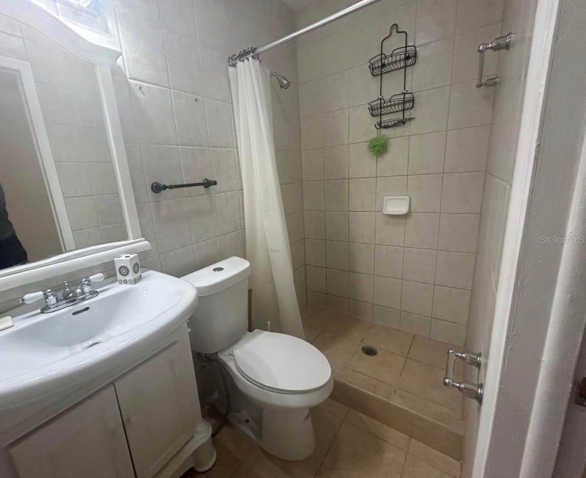 5112 GATEWAY DR — photo 21