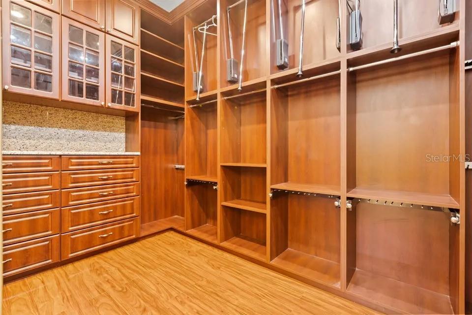 30324 LAURELWOOD LN — photo 31