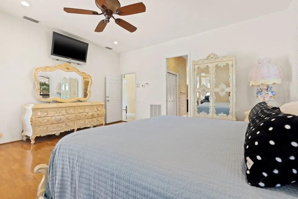 30324 LAURELWOOD LN — photo 28