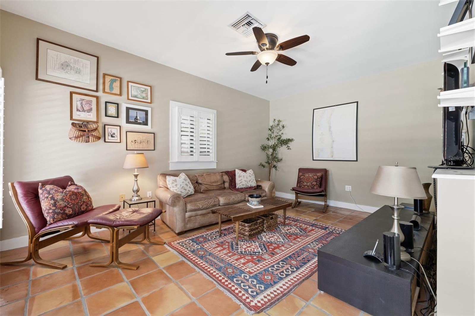 912 S FREMONT AVE — photo 38