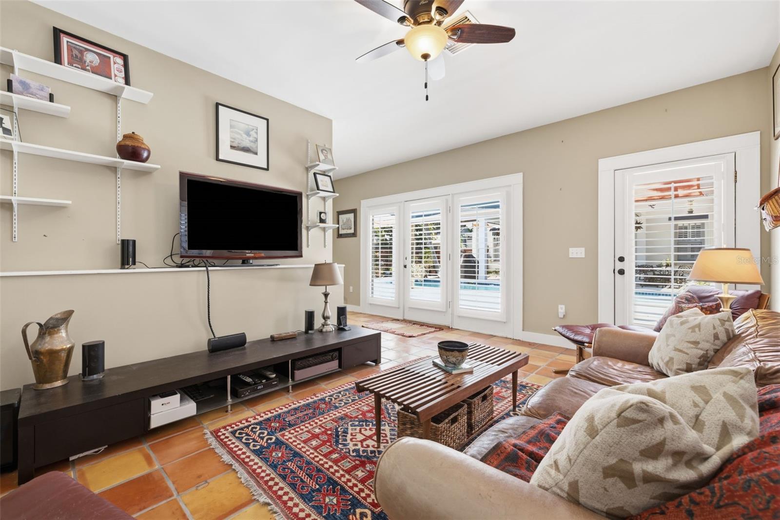 912 S FREMONT AVE — photo 40