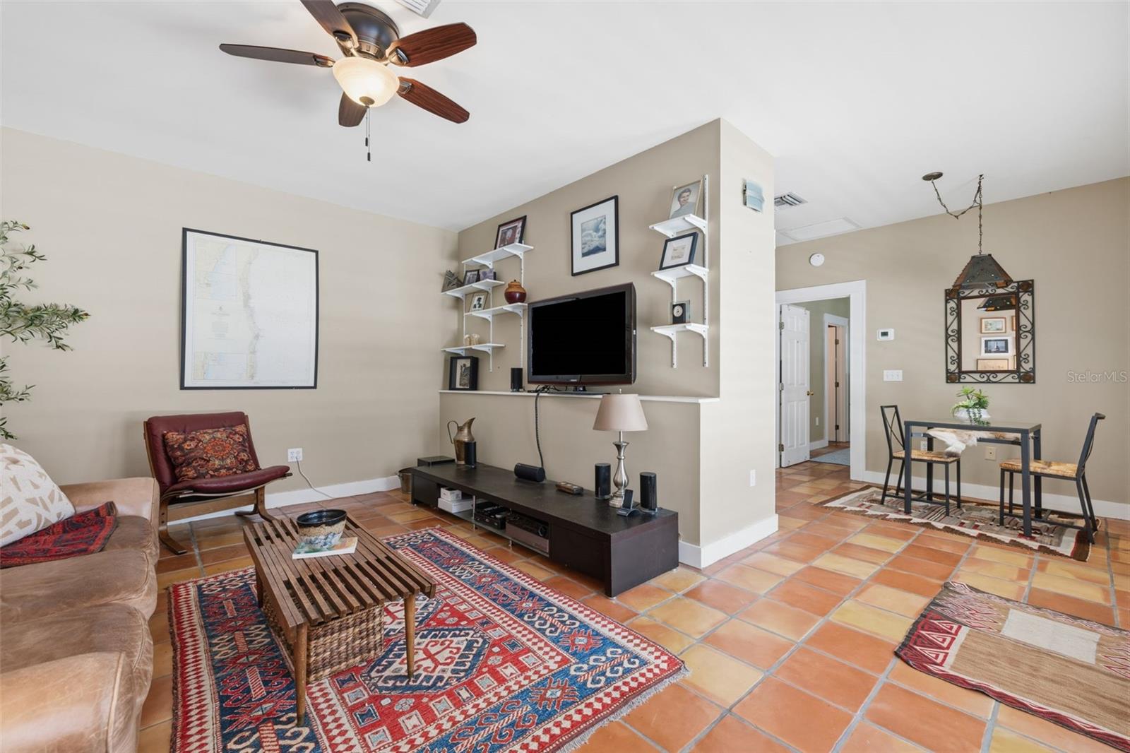 912 S FREMONT AVE — photo 39
