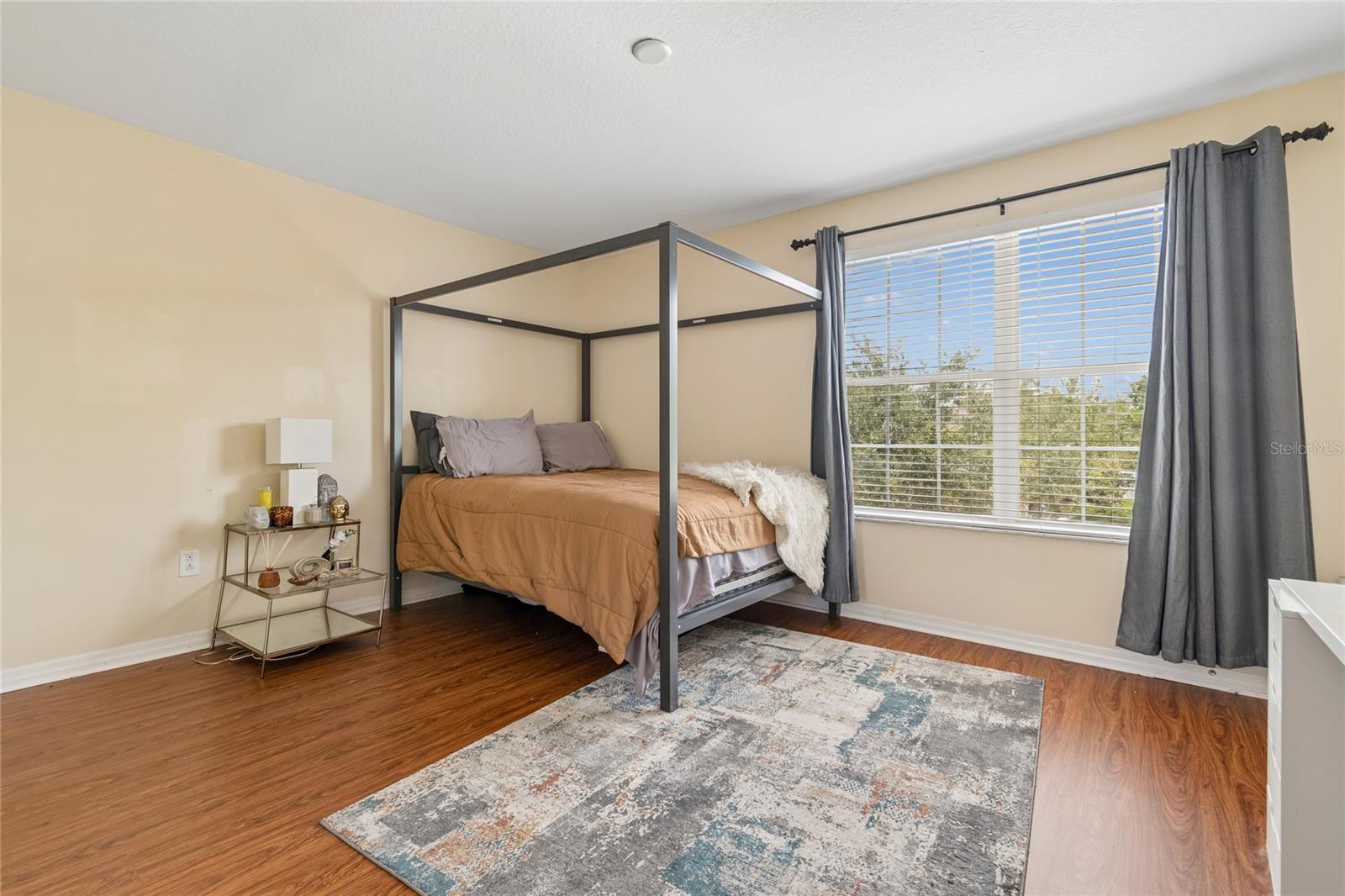13344 GRAHAM YARDEN — photo 38