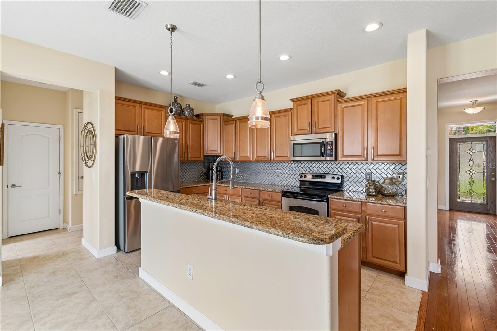 13344 GRAHAM YARDEN — photo 15