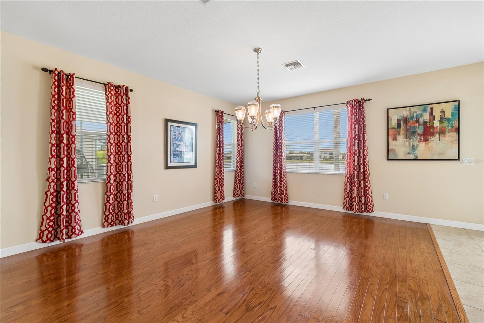 13344 GRAHAM YARDEN — photo 13