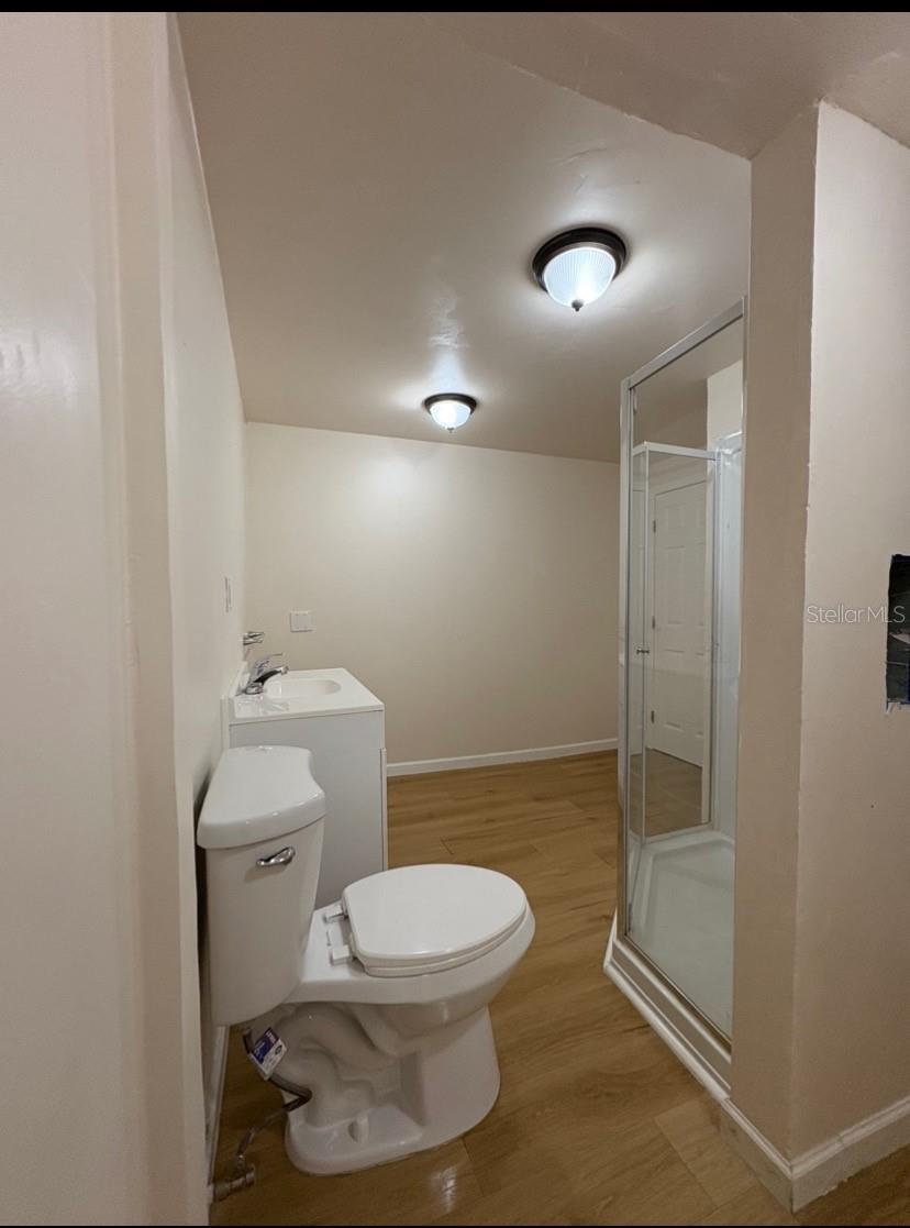 405 S ORION AVE — photo 21