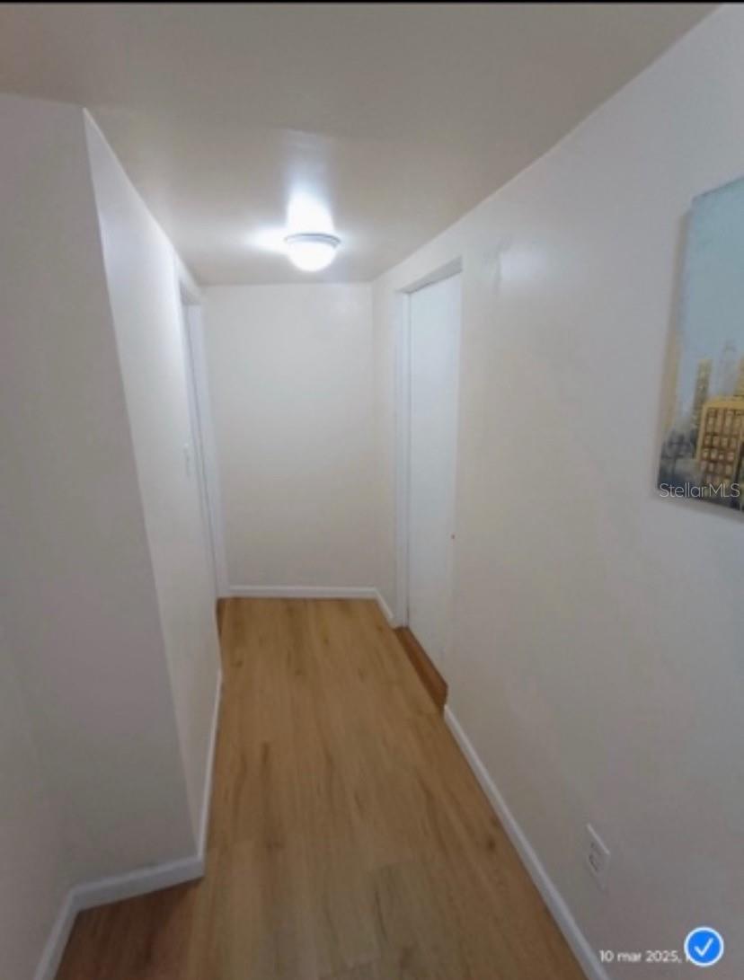 405 S ORION AVE — photo 23