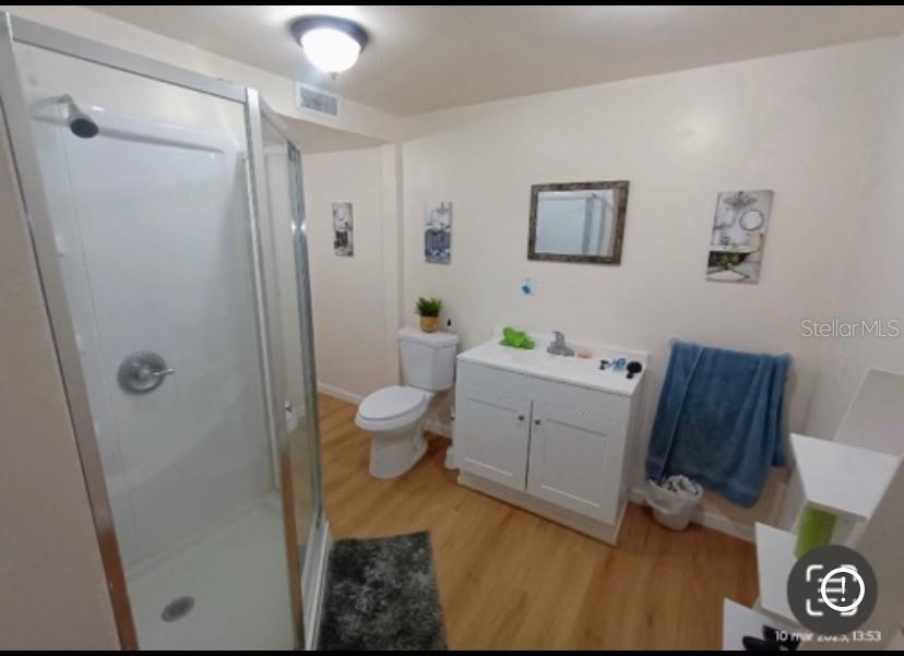 405 S ORION AVE — photo 22