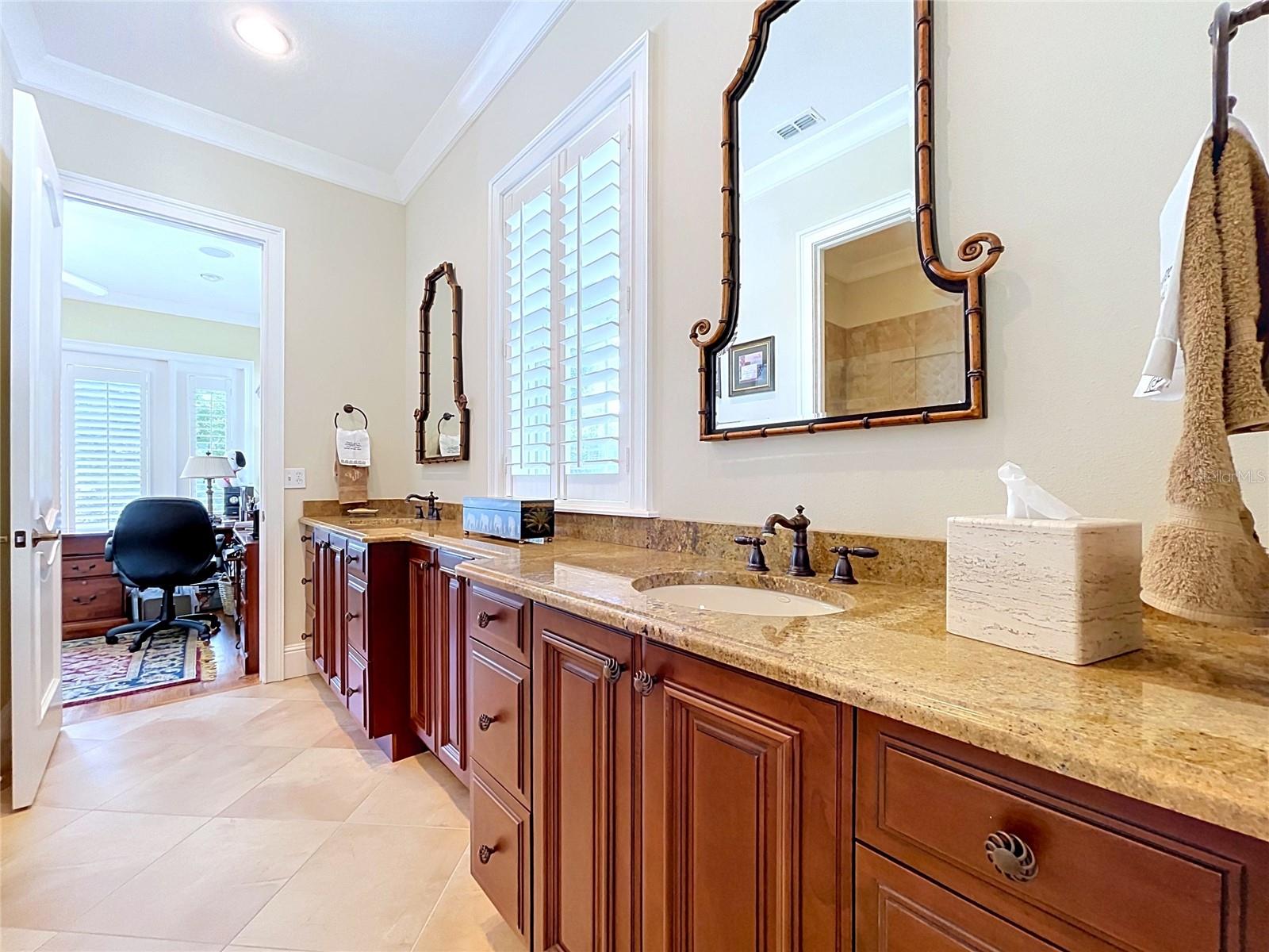 3312 N PERRY AVE — photo 42