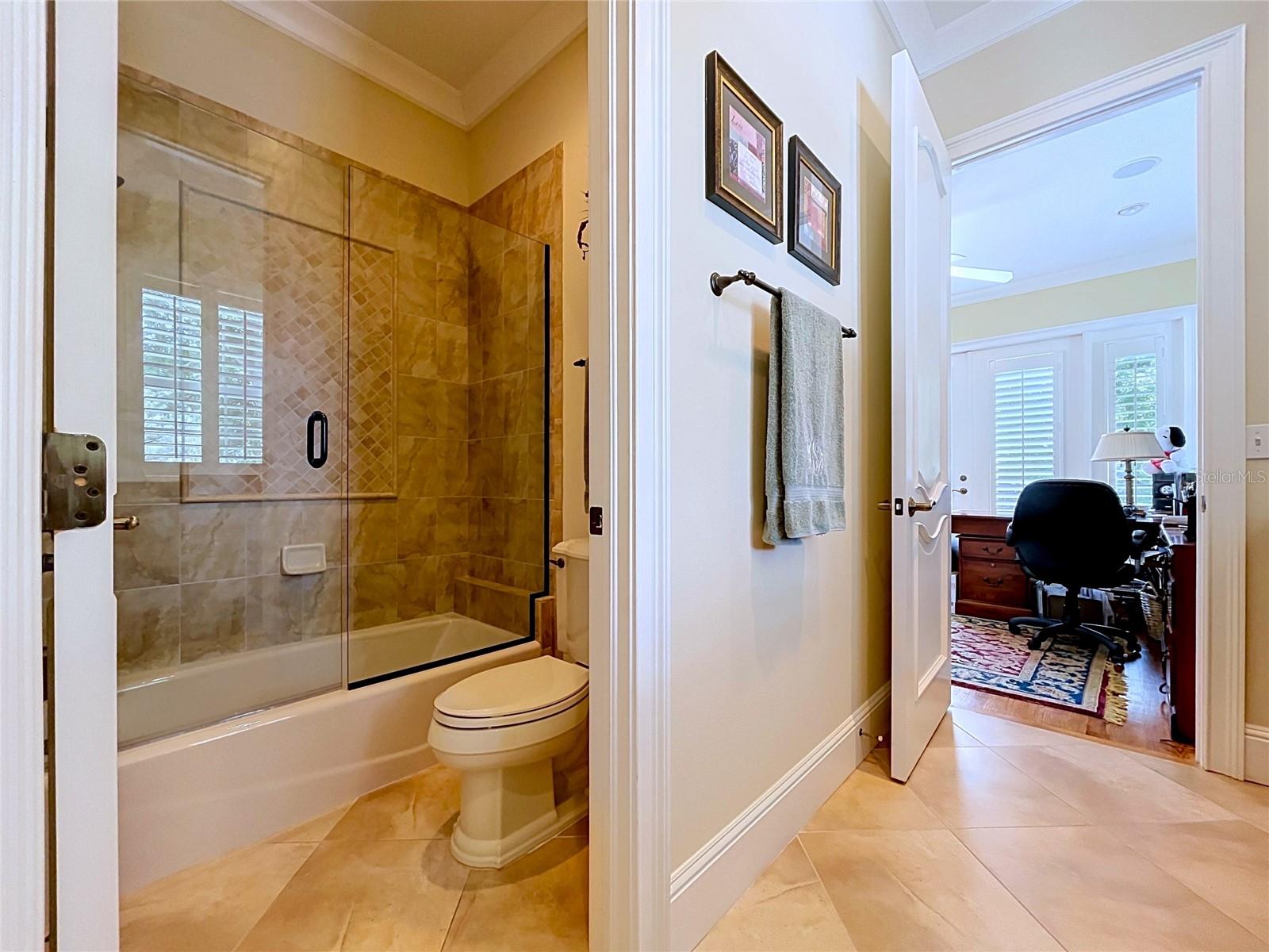 3312 N PERRY AVE — photo 46