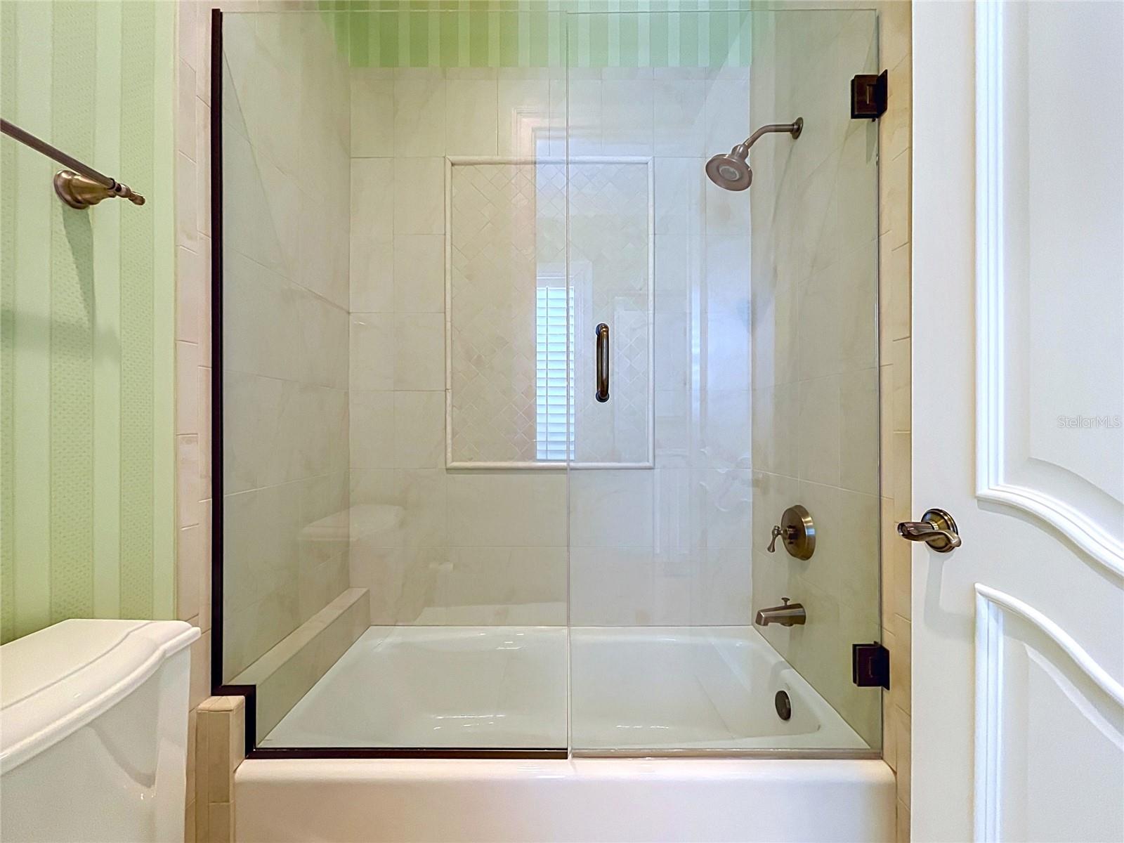 3312 N PERRY AVE — photo 37