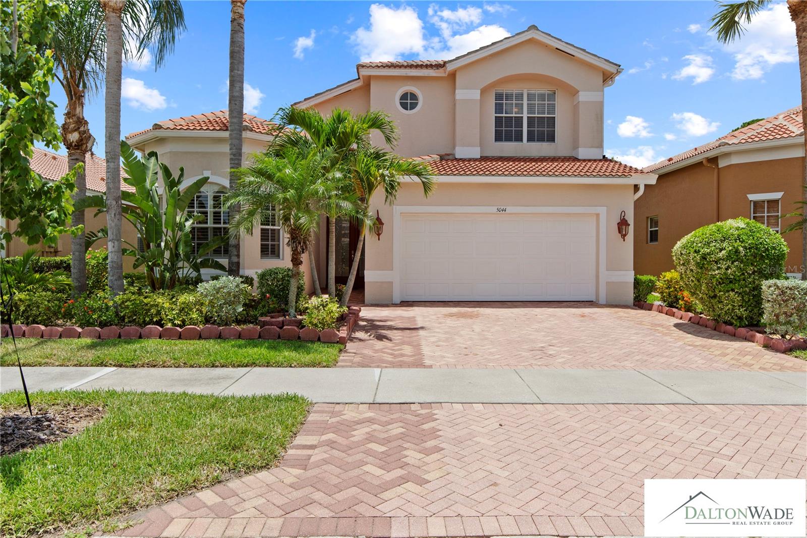 5044 SANDY BROOK CIR — photo 4