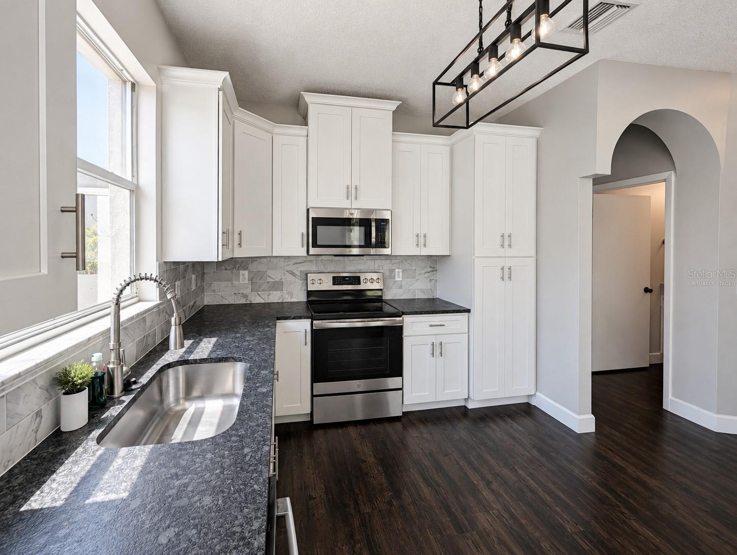 27506 WAIKIKI CT — photo 14