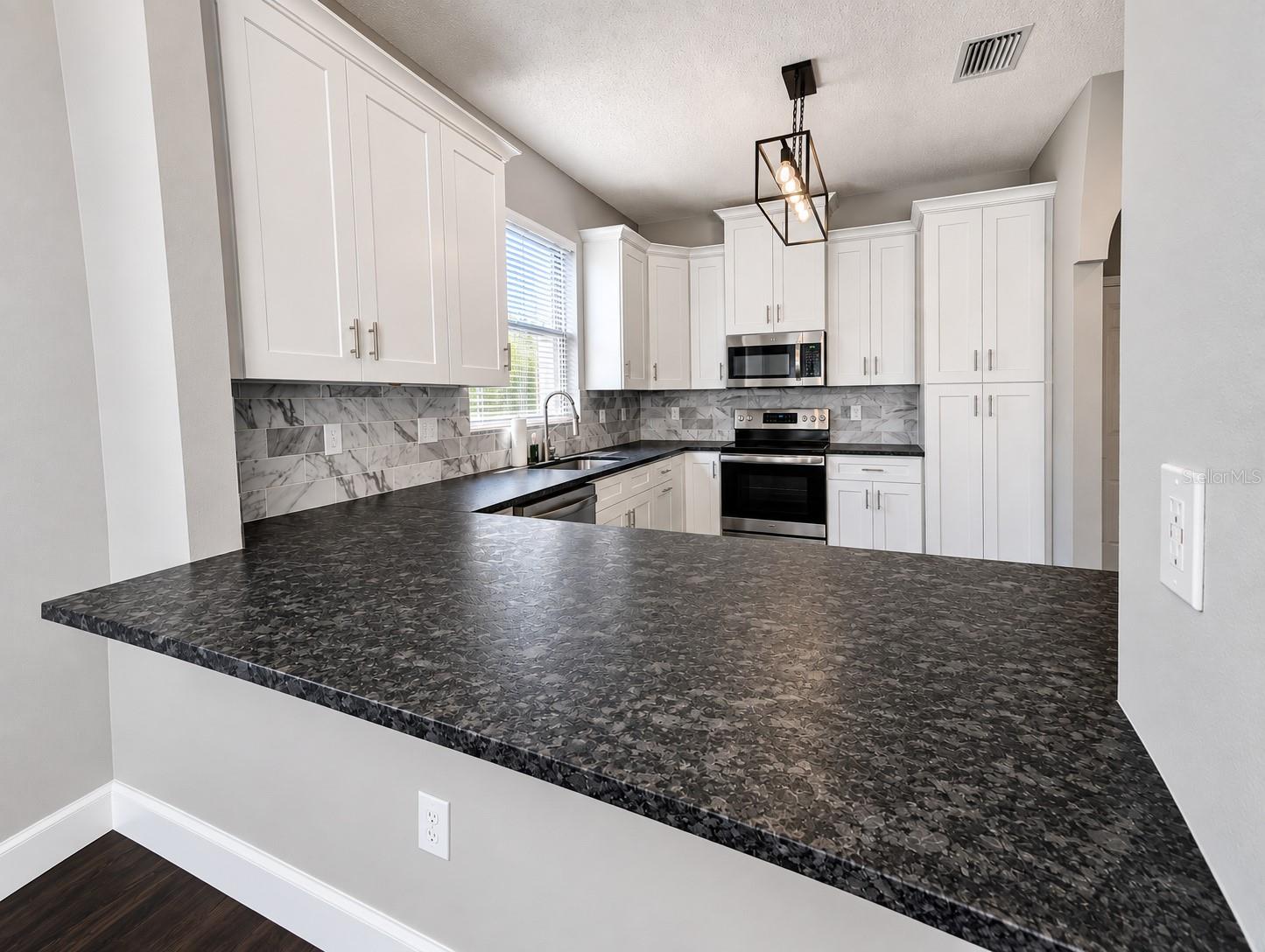 27506 WAIKIKI CT — photo 12