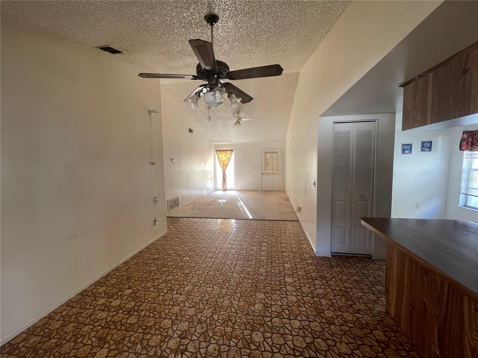 11001 SUNSWEPT PL — photo 8