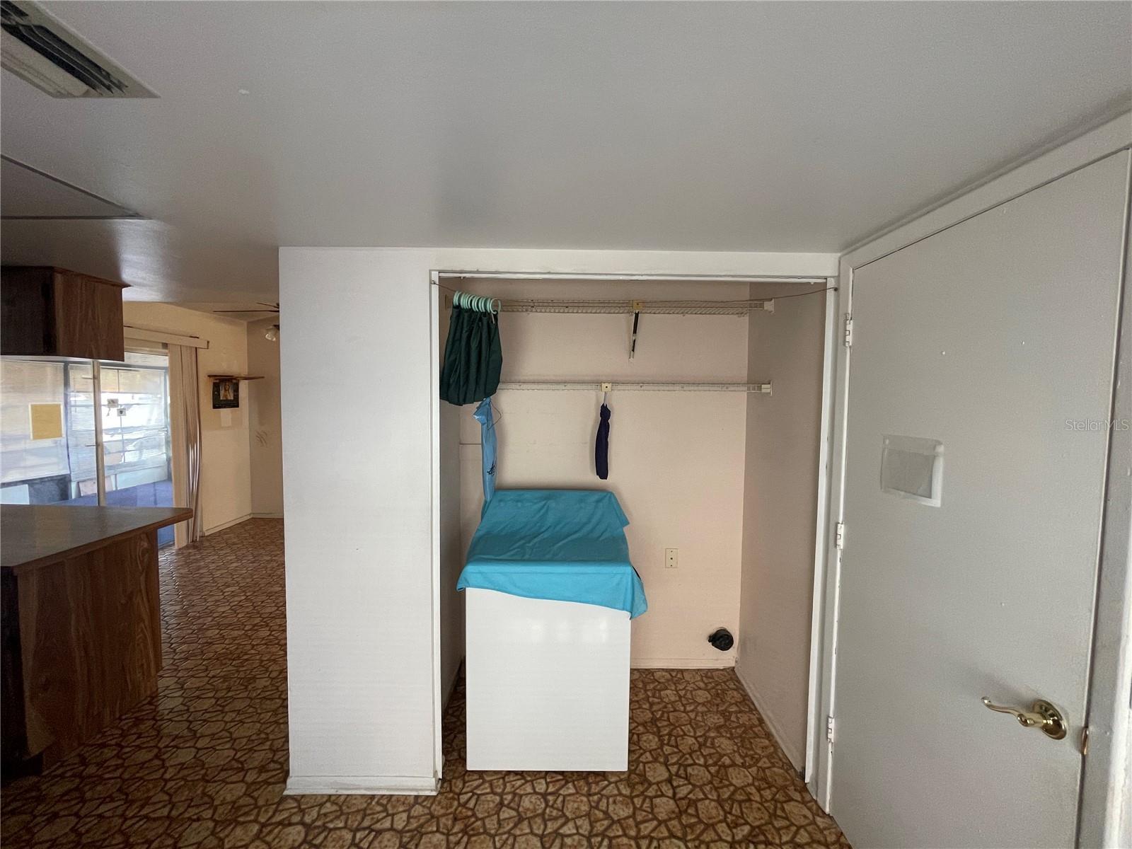 11001 SUNSWEPT PL — photo 13