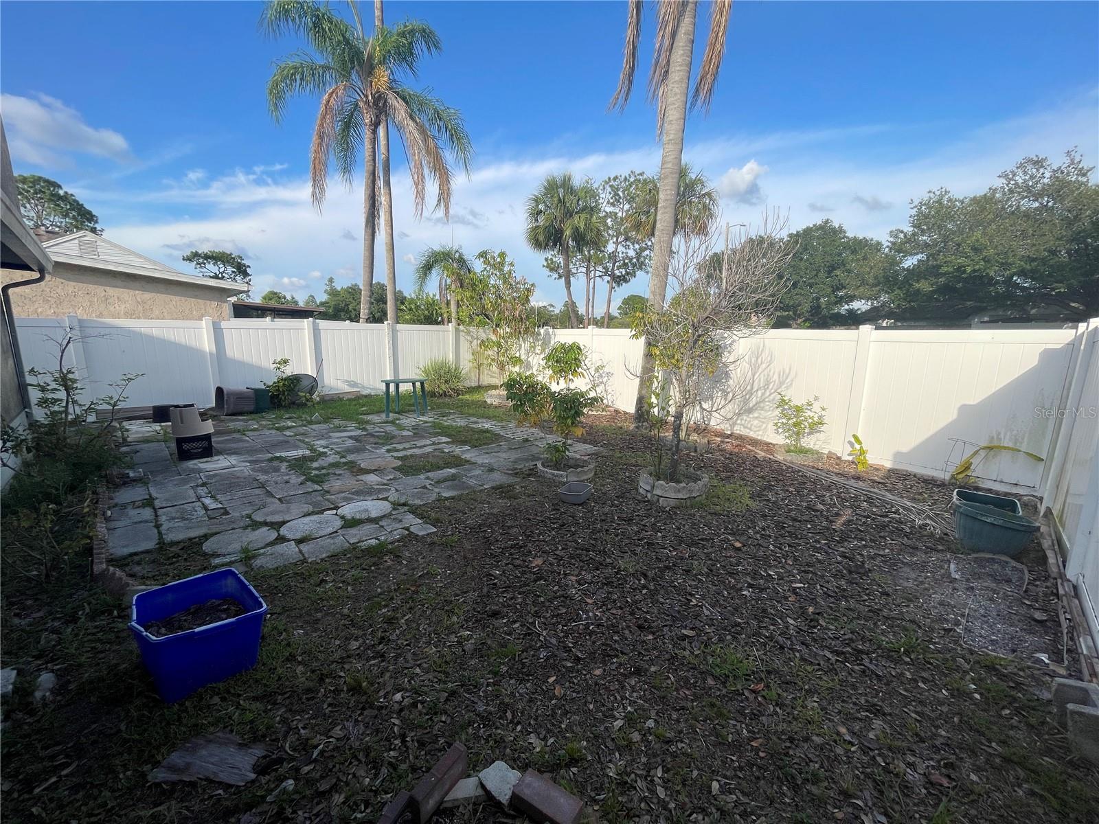 11001 SUNSWEPT PL — photo 34