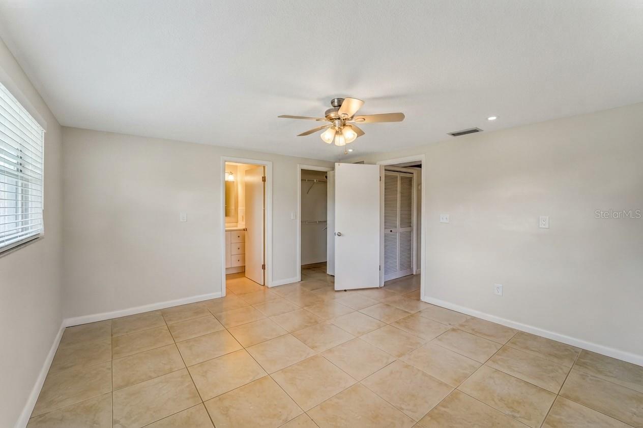 8542 BETTY ST — photo 22