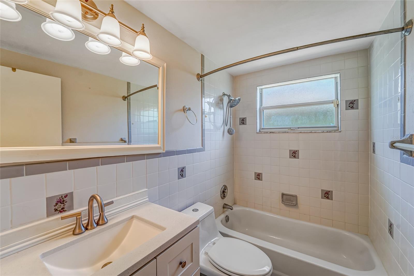 8542 BETTY ST — photo 20