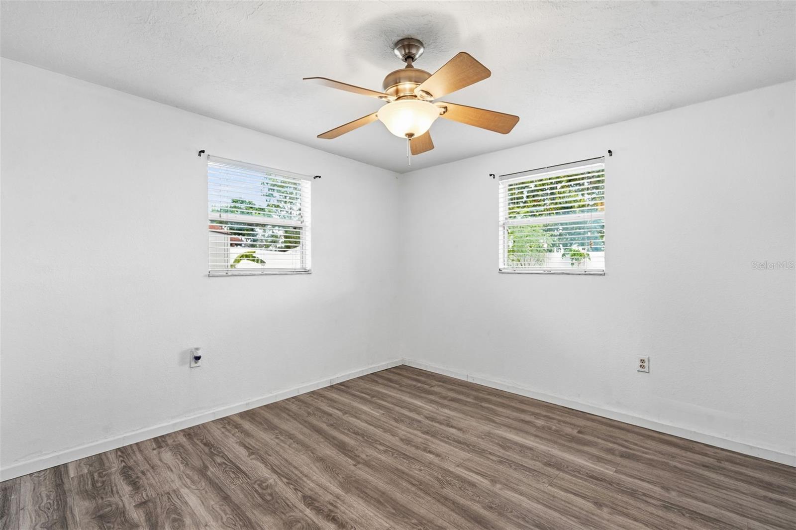 5753 1ST AVE — photo 31