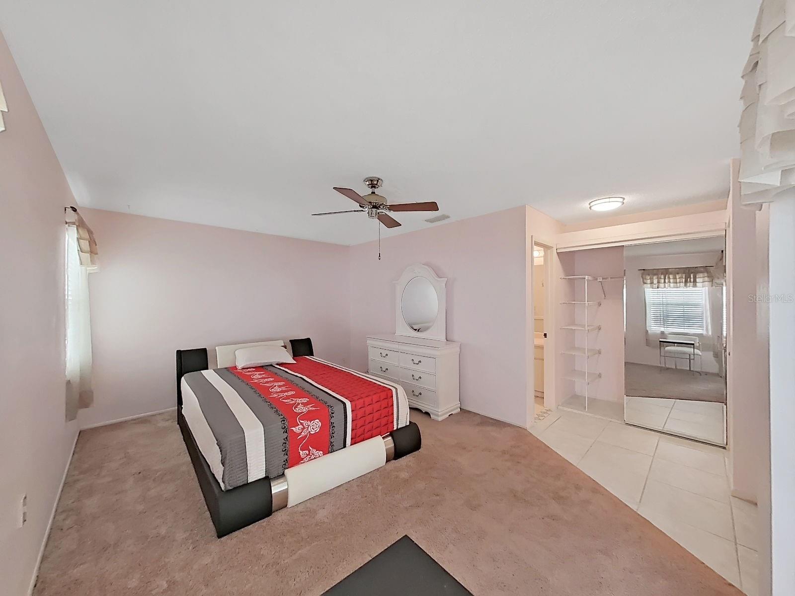 726 STILLVIEW CIR — photo 30