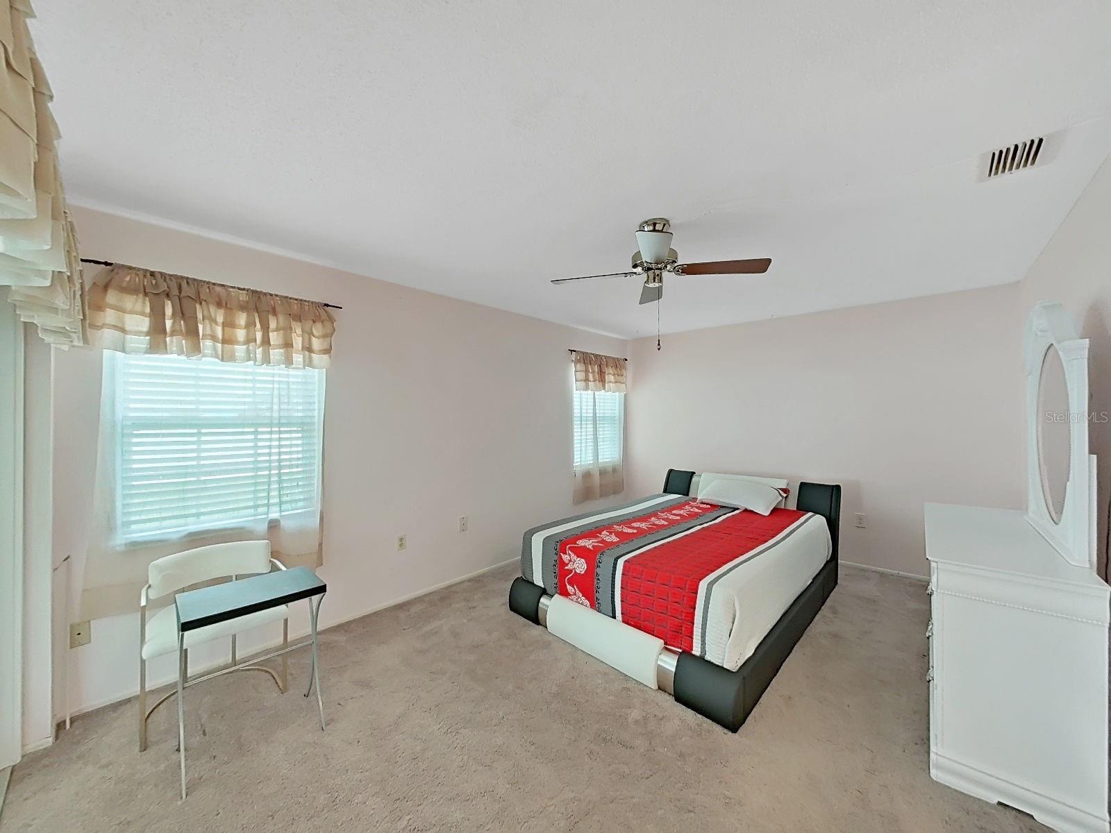 726 STILLVIEW CIR — photo 29