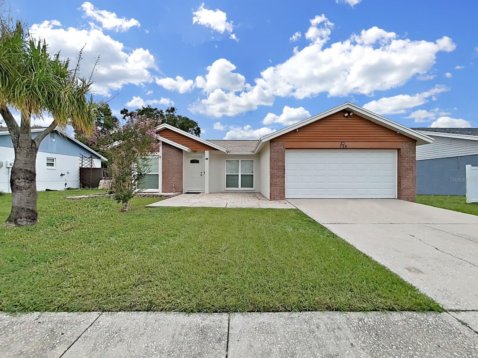 726 STILLVIEW CIR — photo 4
