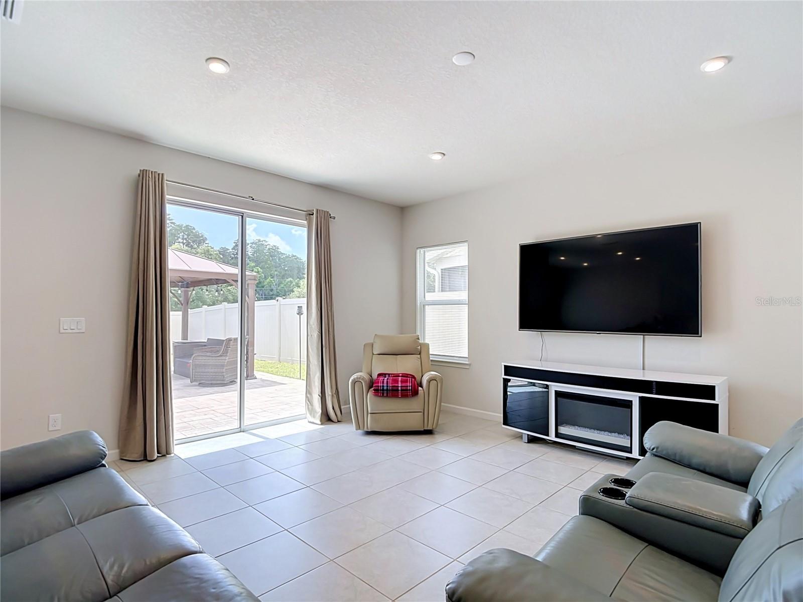 10699 OLD SYCAMORE LOOP — photo 14