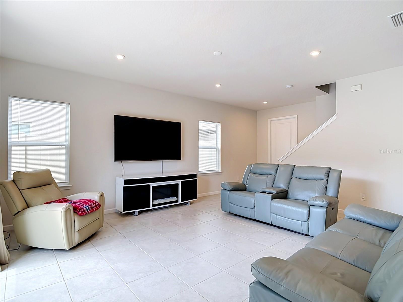 10699 OLD SYCAMORE LOOP — photo 13