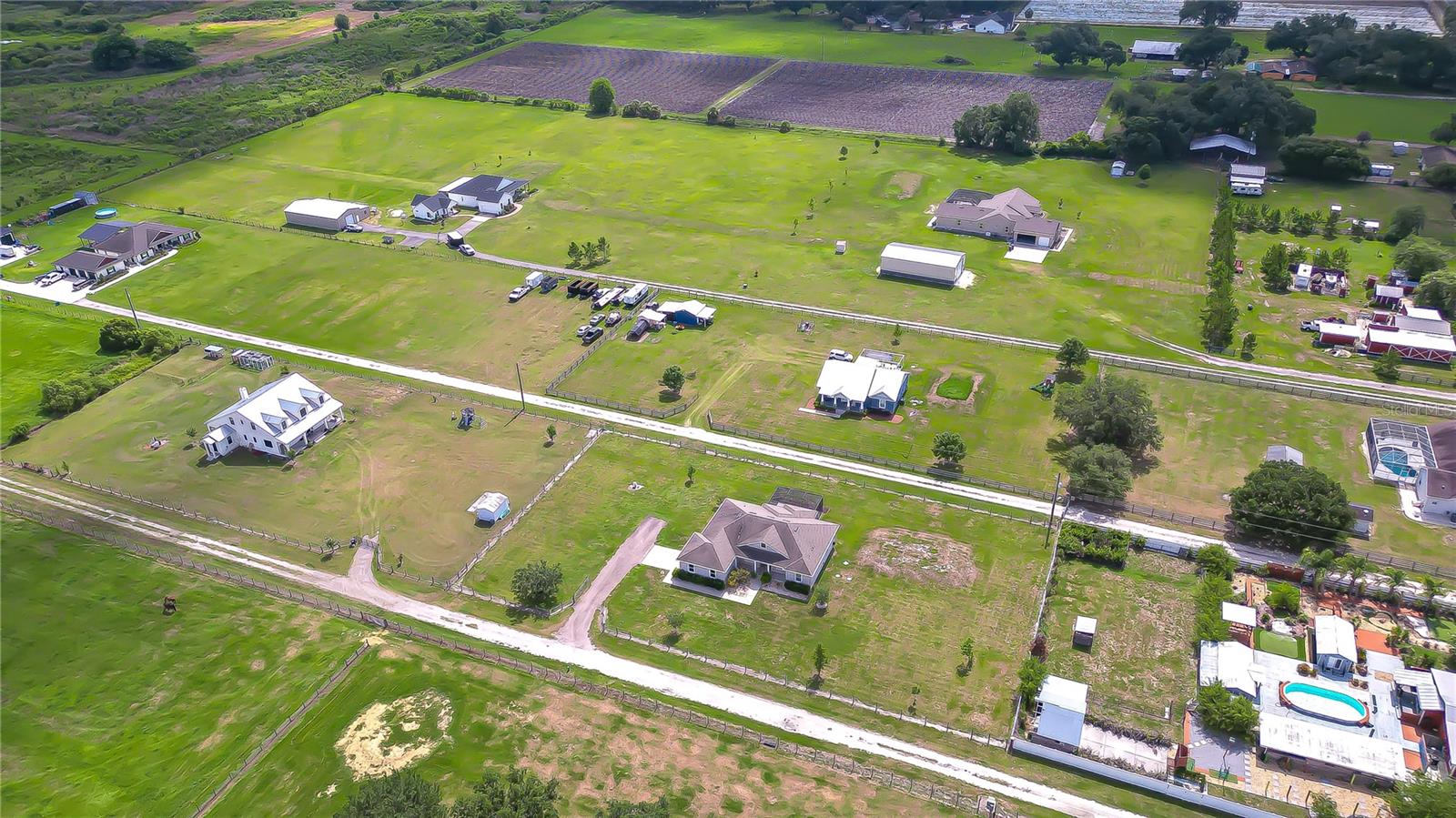 4008 MCINTOSH ESTATES LN — photo 32