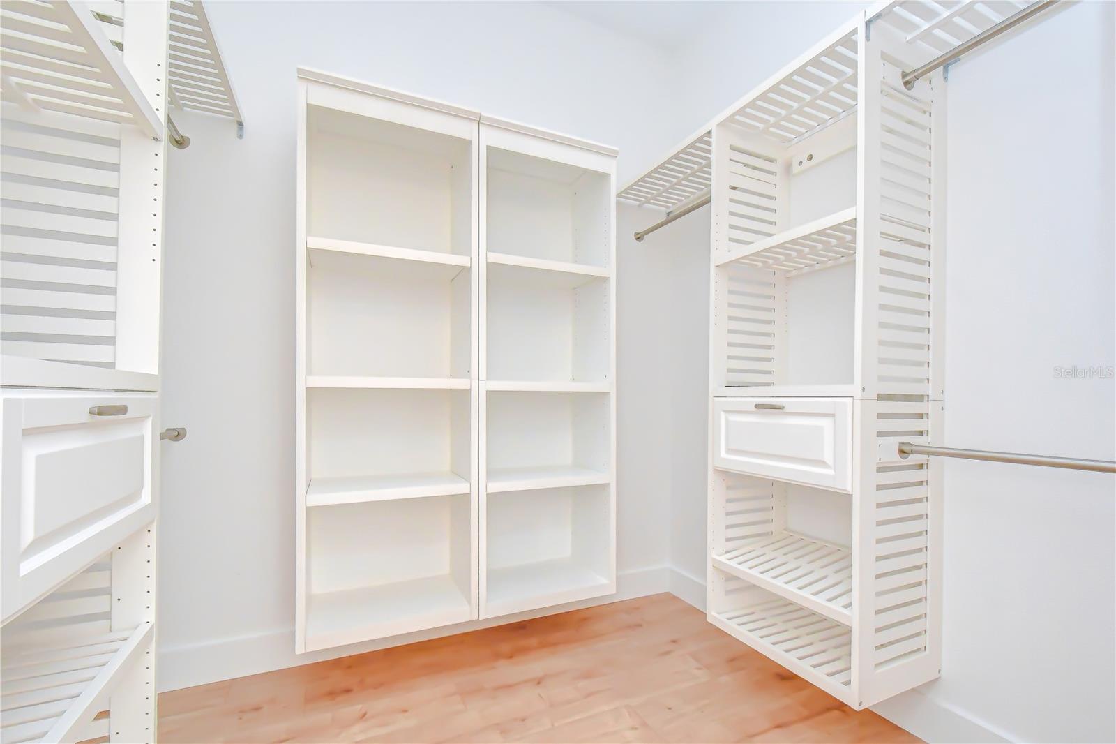 4008 MCINTOSH ESTATES LN — photo 18