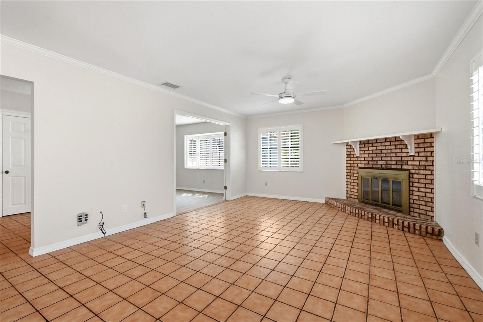 345 BAILEY ST — photo 13